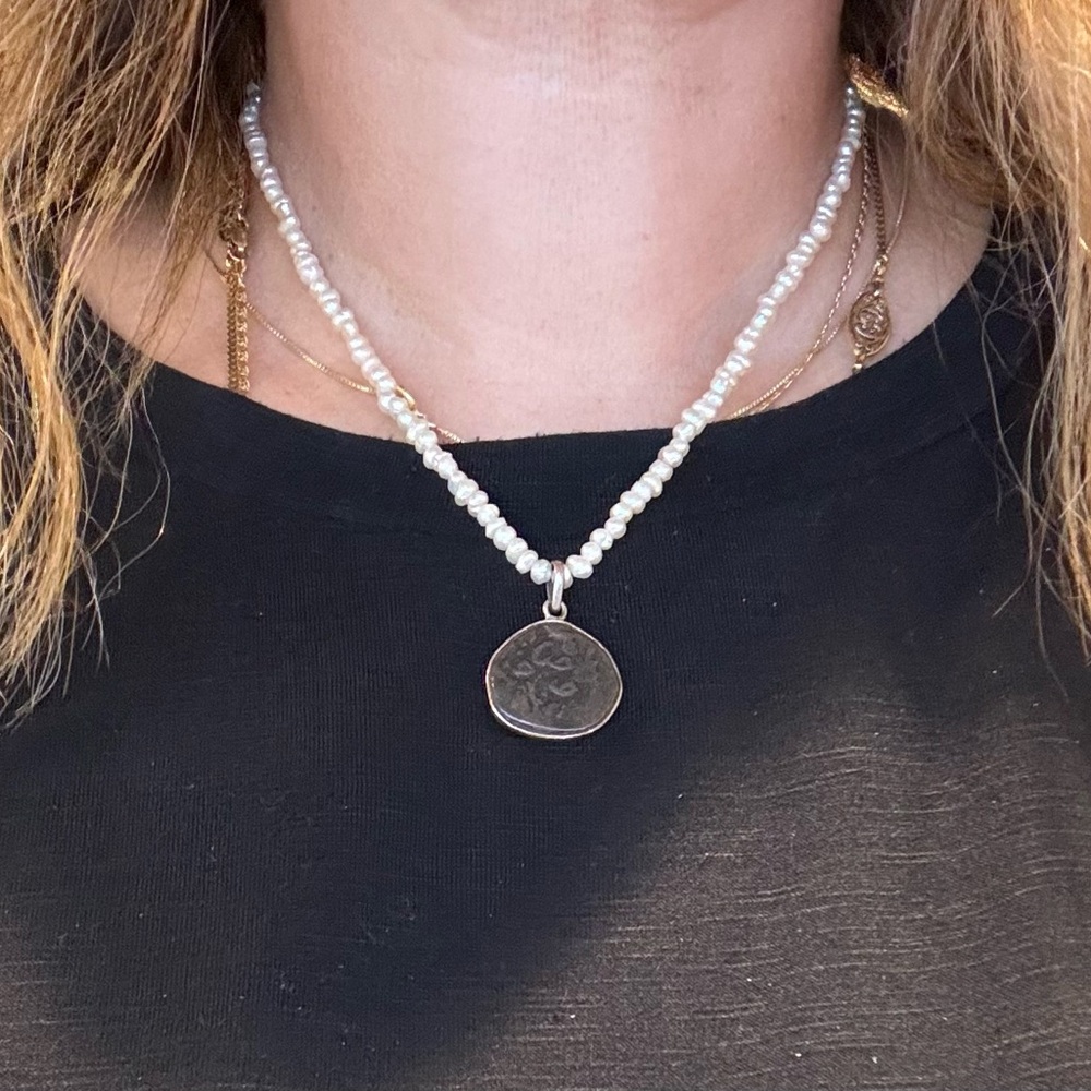 Elegant Pearl and Antique coin Necklace